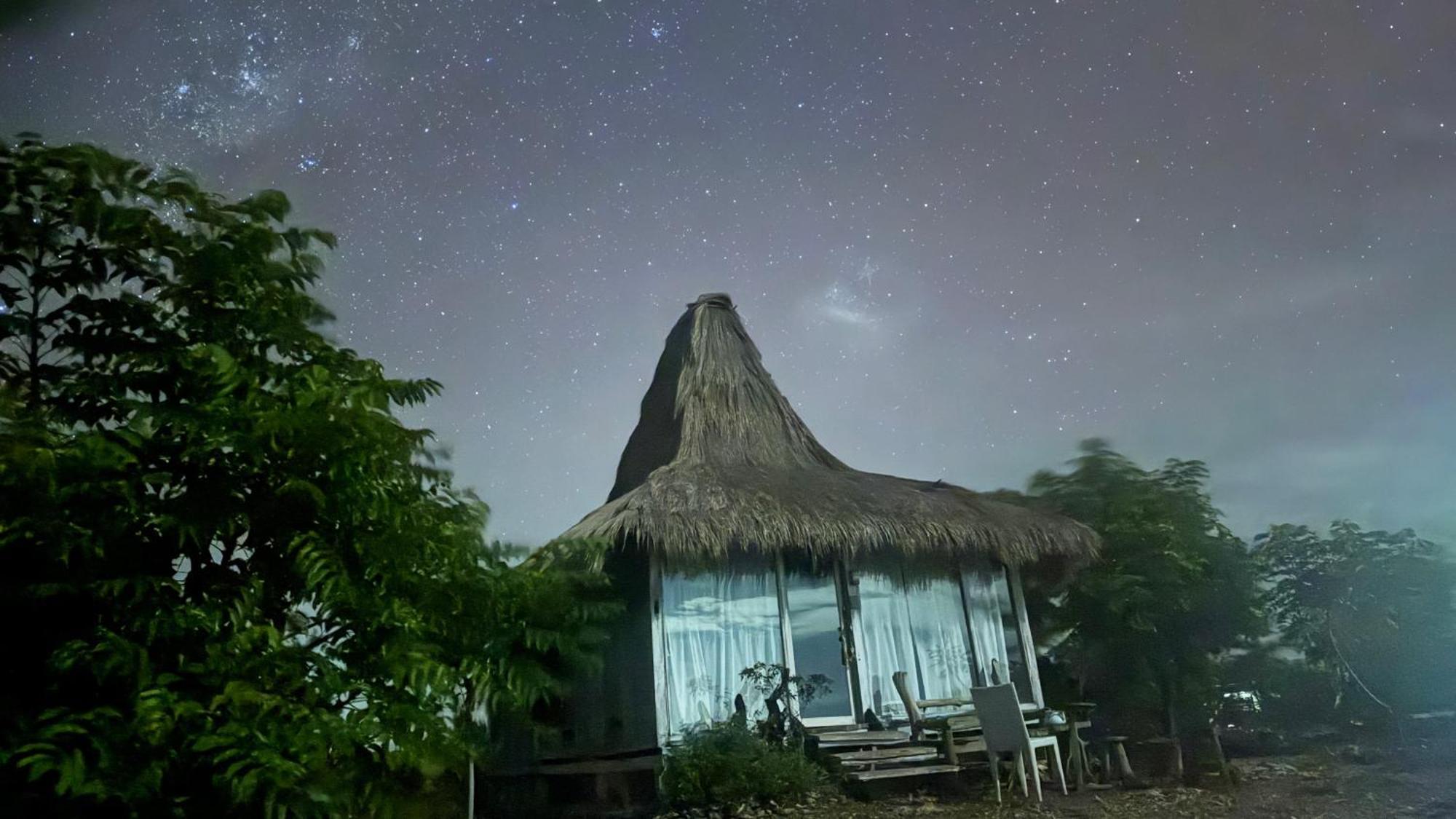 Hotel Hars Garden Sumba à Waingapu Extérieur photo